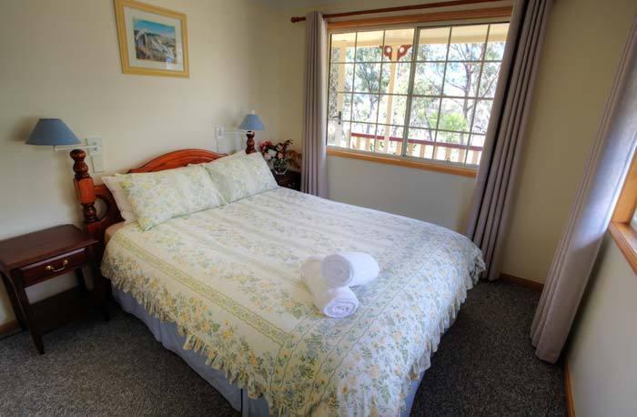 Accommodation Creek Cottages & Sundown View Suites Ballandean Værelse billede